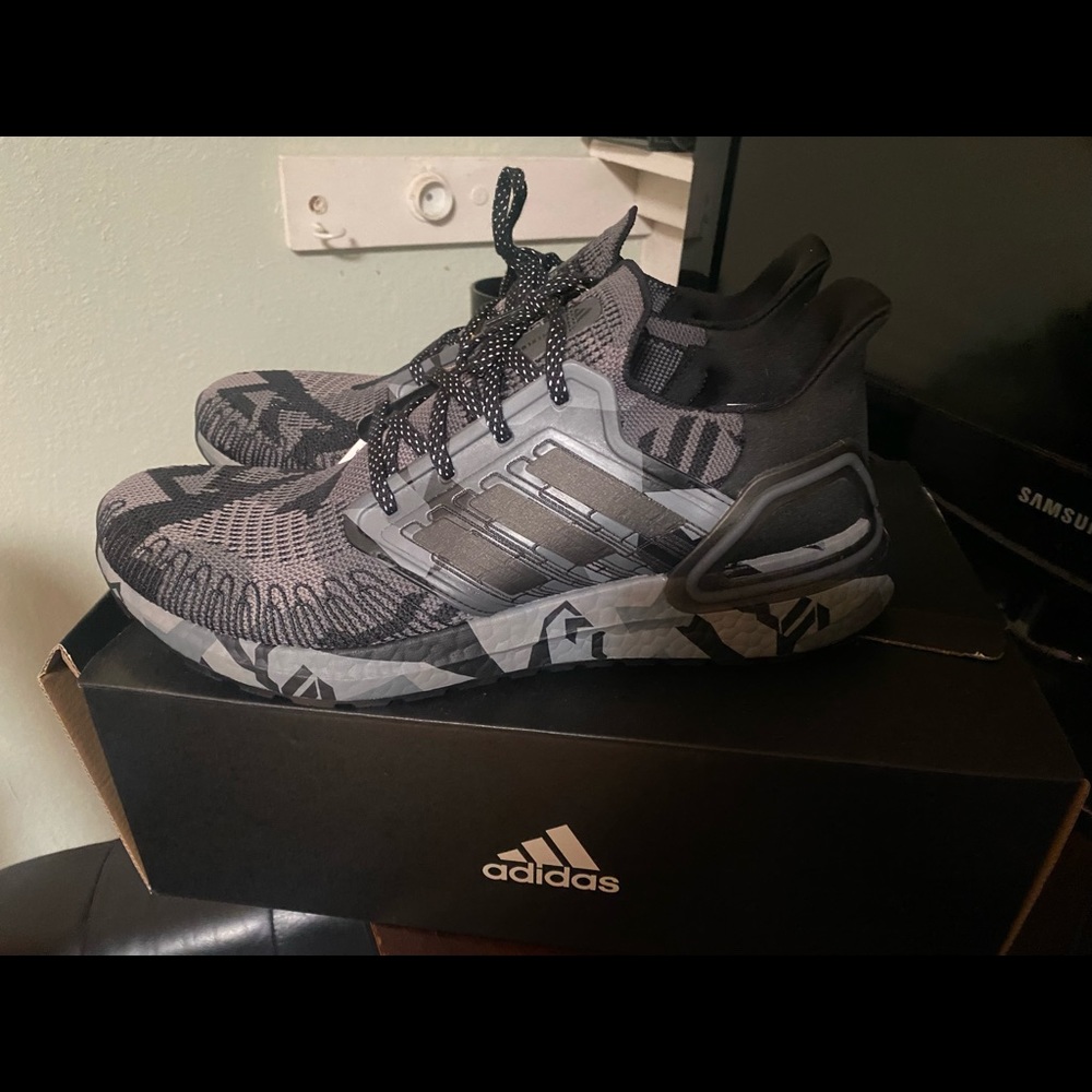 Men’s size 12 adidas ultra boost